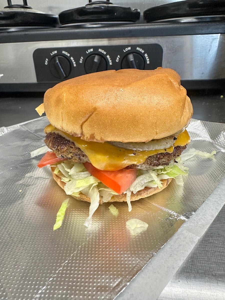 Ray’s Deli