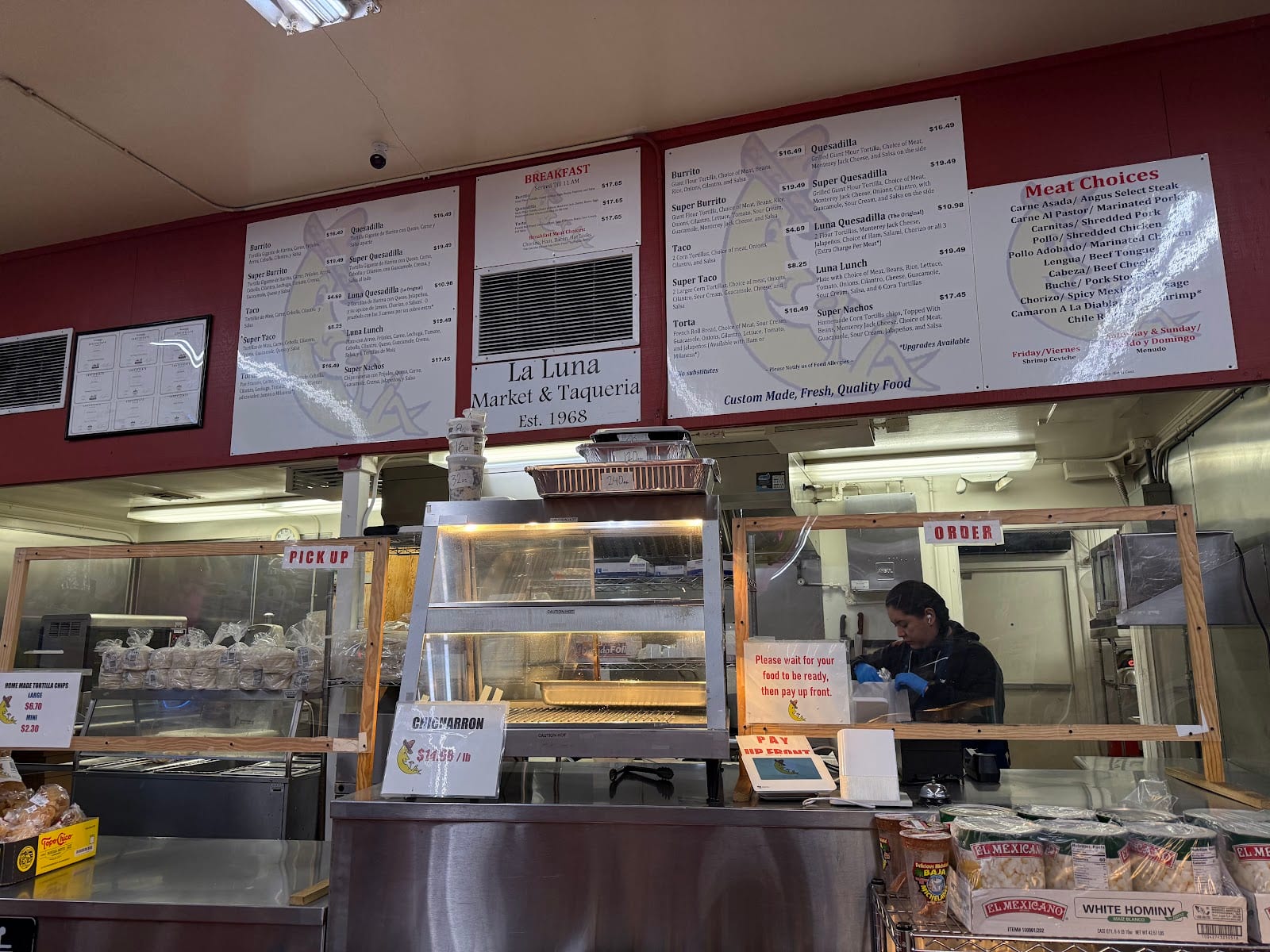 La Luna Market & Taqueria