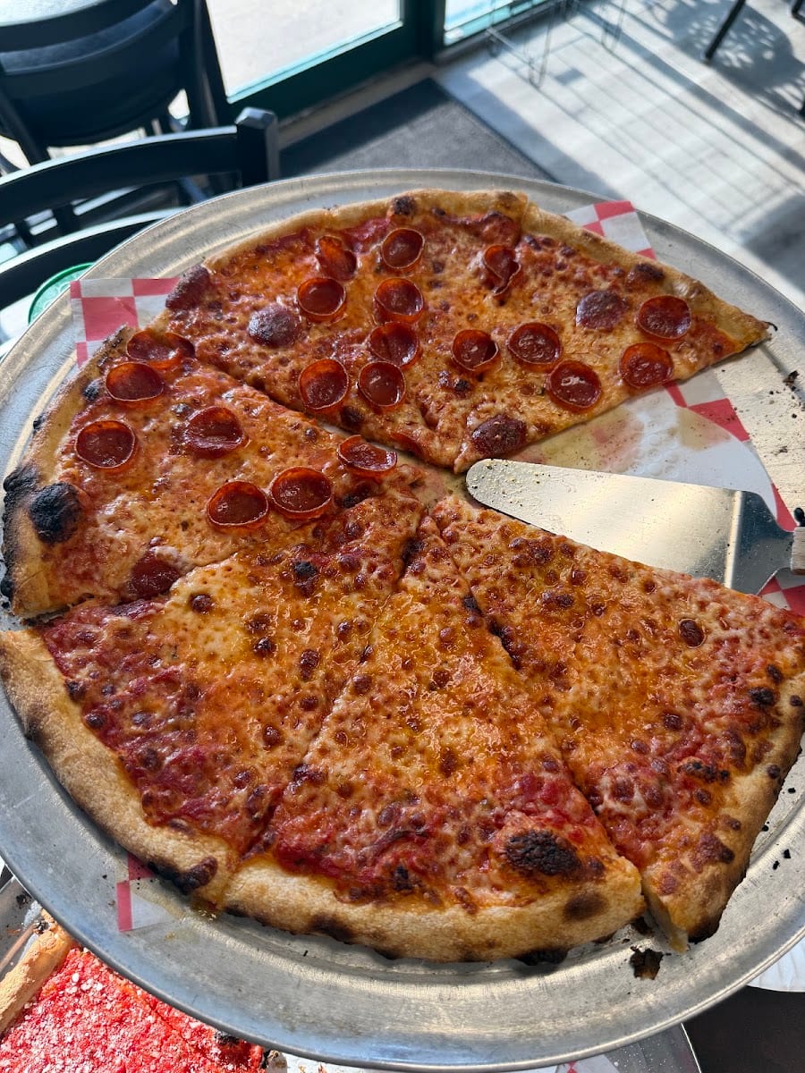 Emangeo's Brick Oven Pizza, photo 4