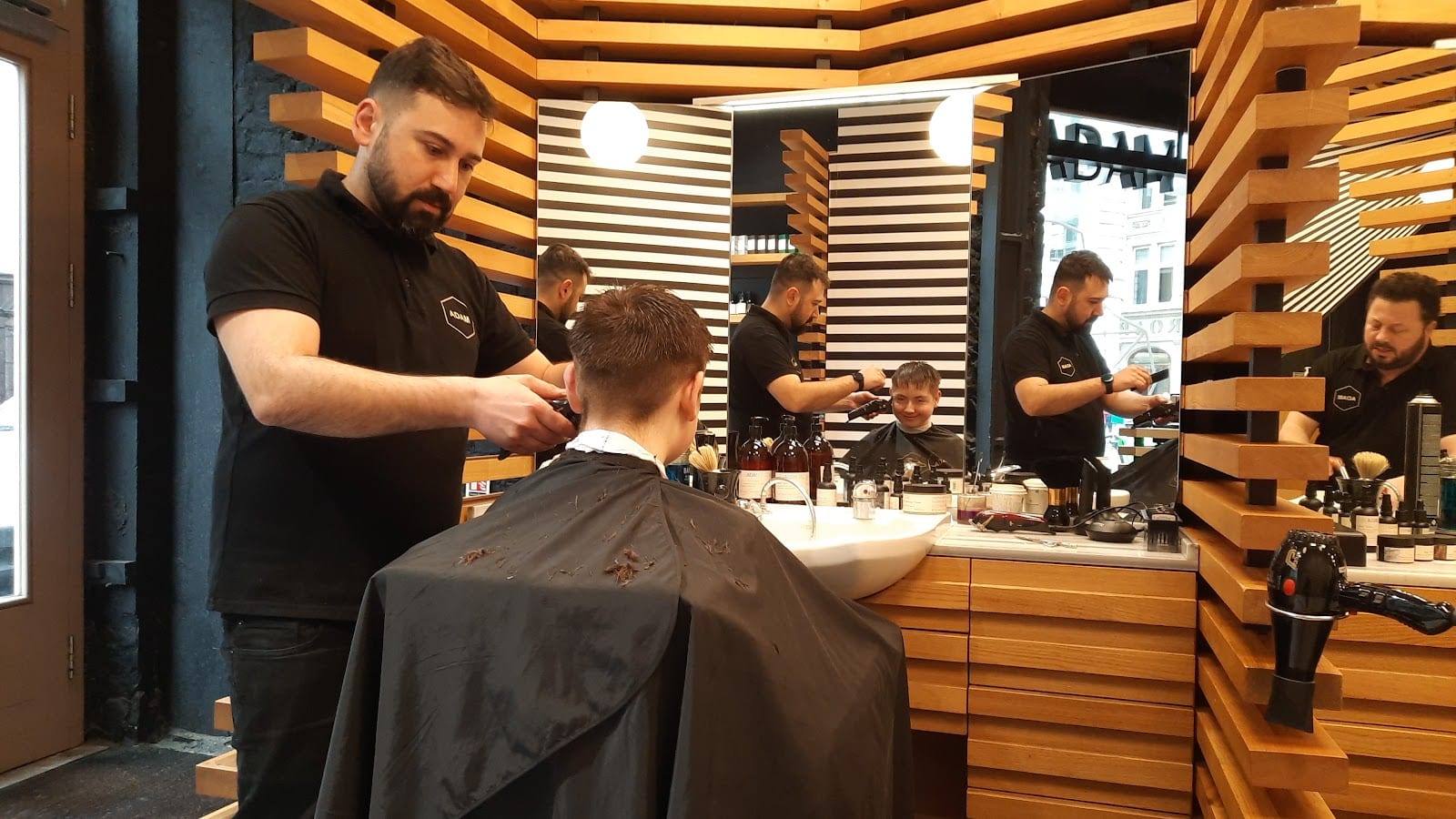ADAM Grooming Atelier, Monument, photo 2