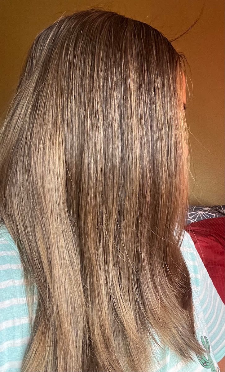 Salon Dana, photo 2
