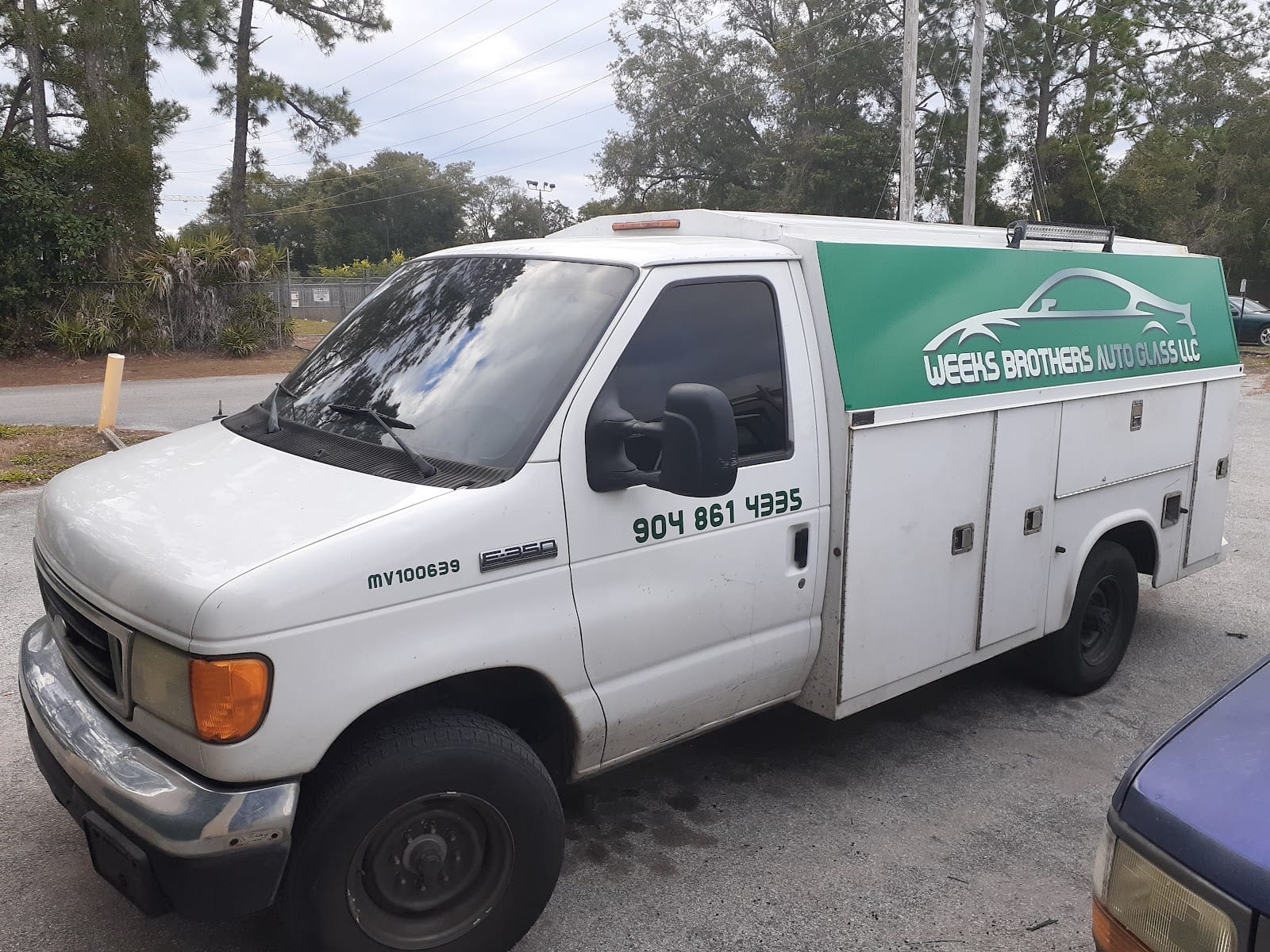 Weeks Brothers Auto Glass LLC