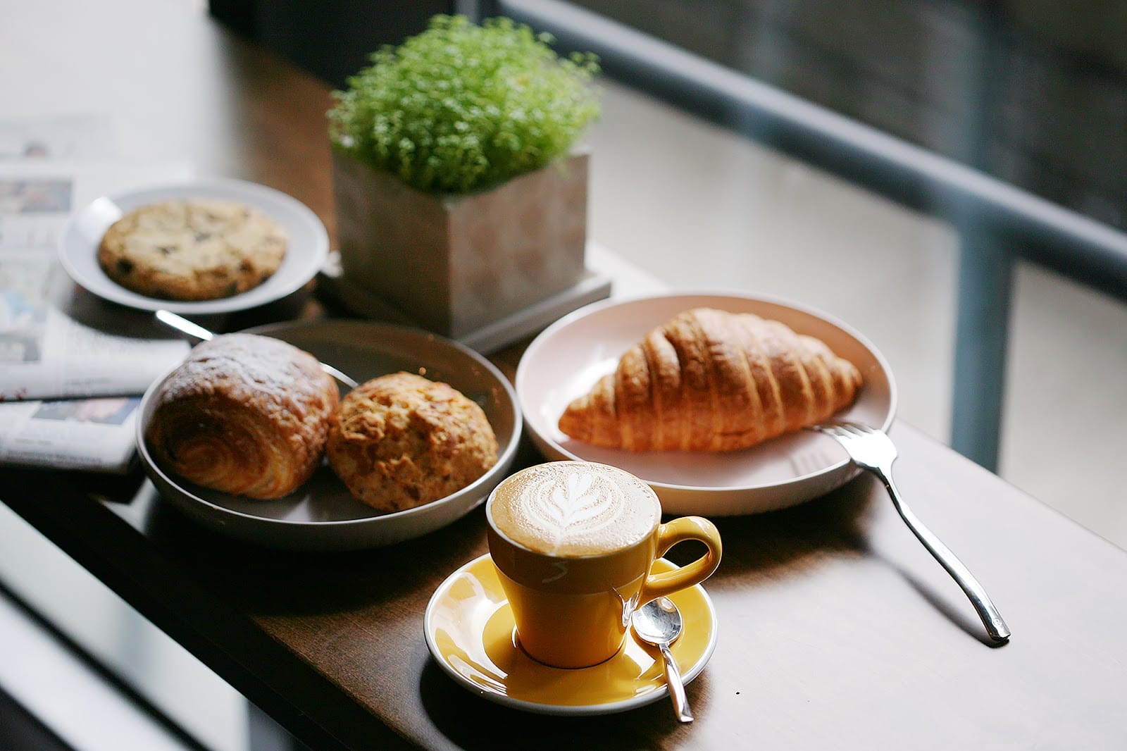Say Coffee & Table