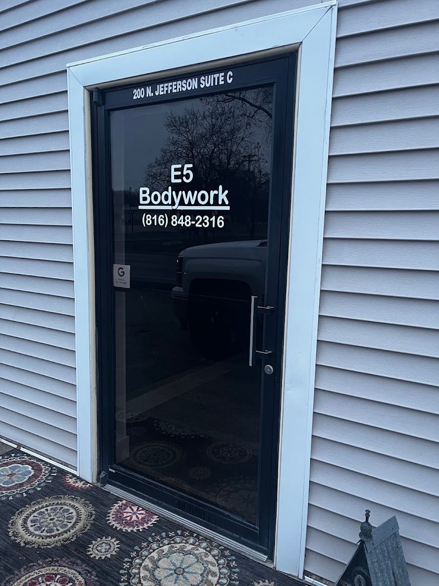 E5 Bodywork llc, photo 2