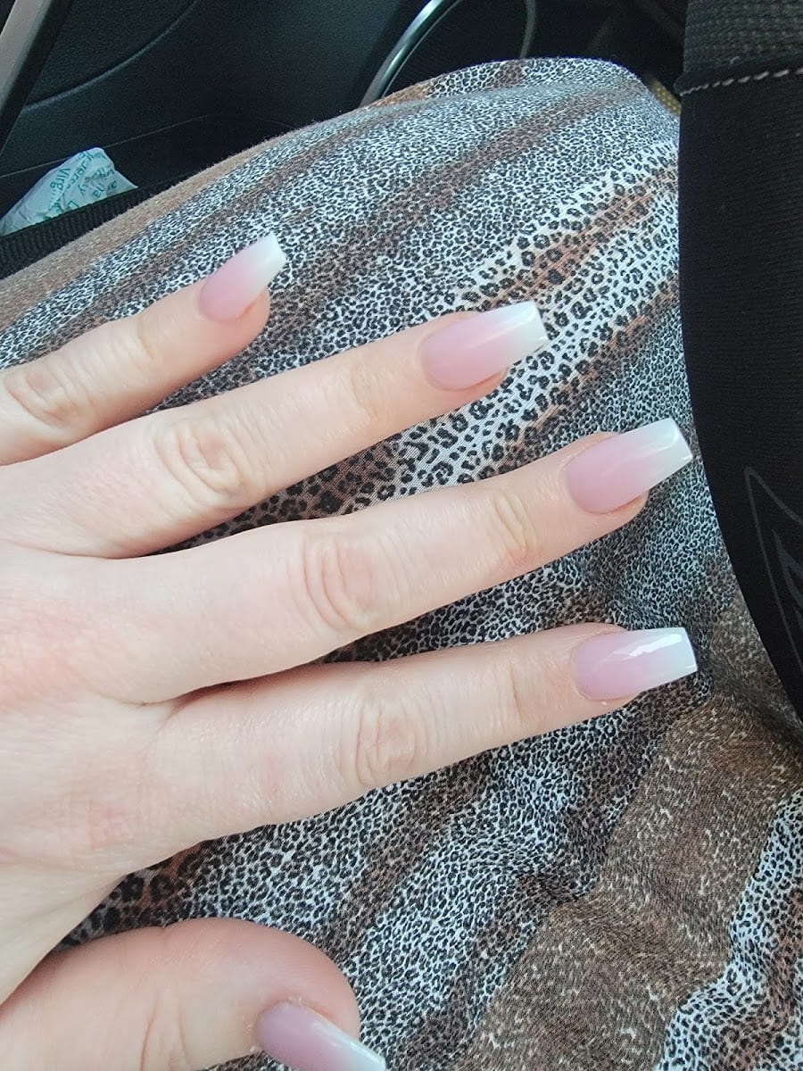 Luxury Paulene's NAILS, photo 3