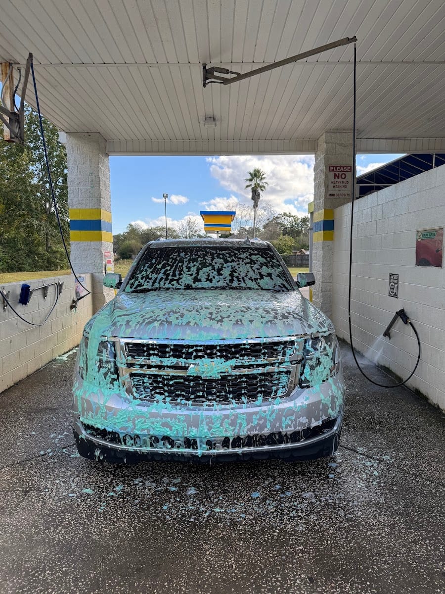 Finish Line Car Wash - Dawes