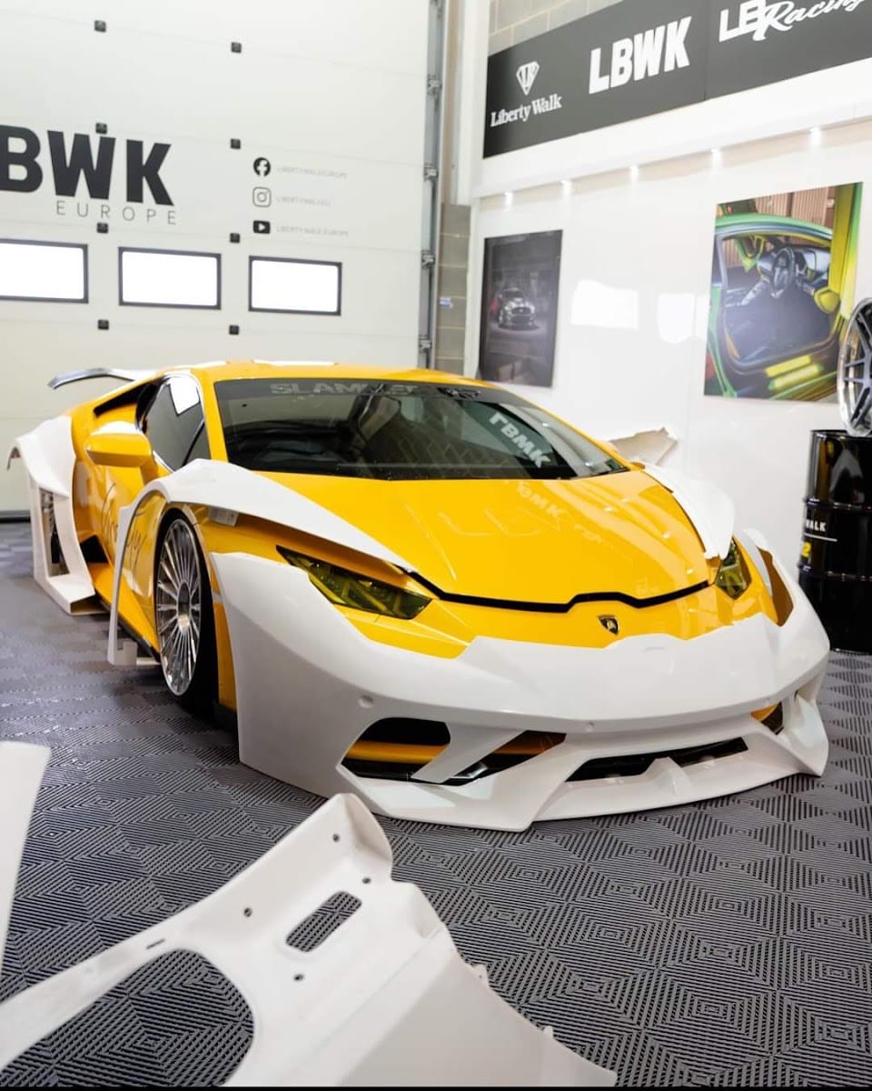 LibertyWalk.shop, photo 2