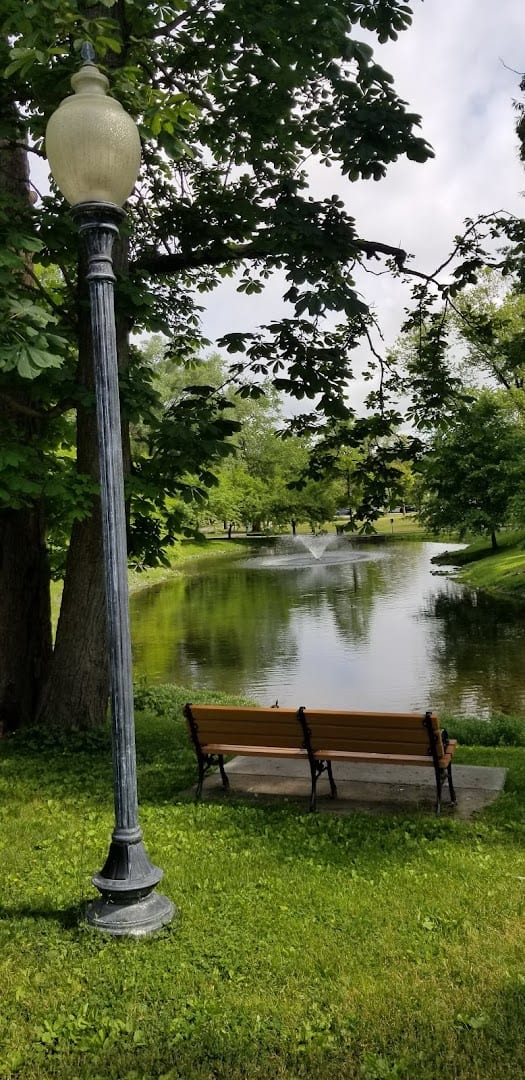 Putnam Pond, photo 4