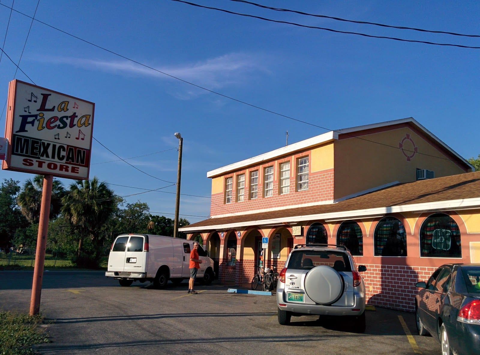 LA FIESTA MEXICAN STORE, photo 3