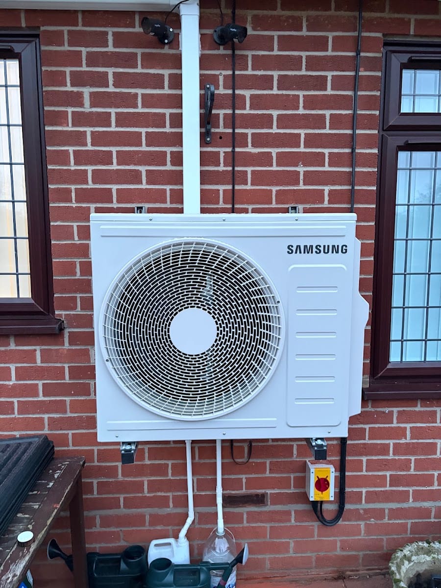 Secker & Sons (Norwich) Refrigeration & Air Conditioning, photo 4