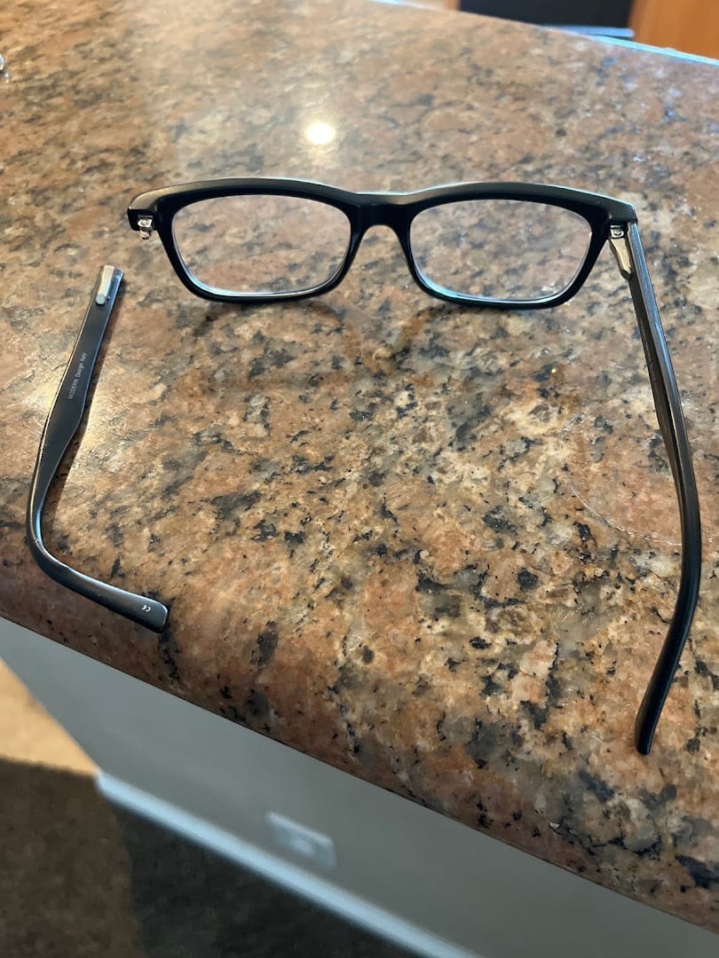 Pearle Vision, photo 2
