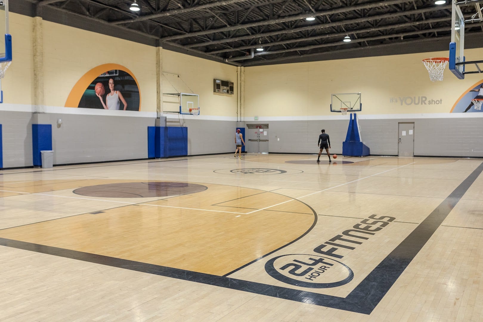 24 Hour Fitness, photo 4