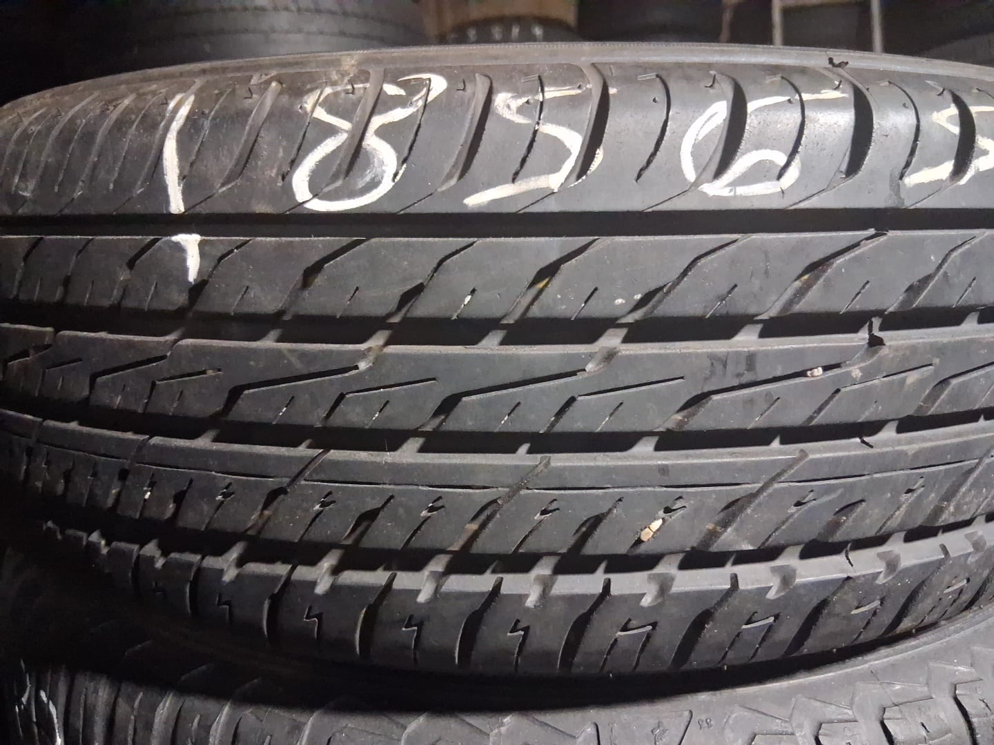 Rodriguez tire shop