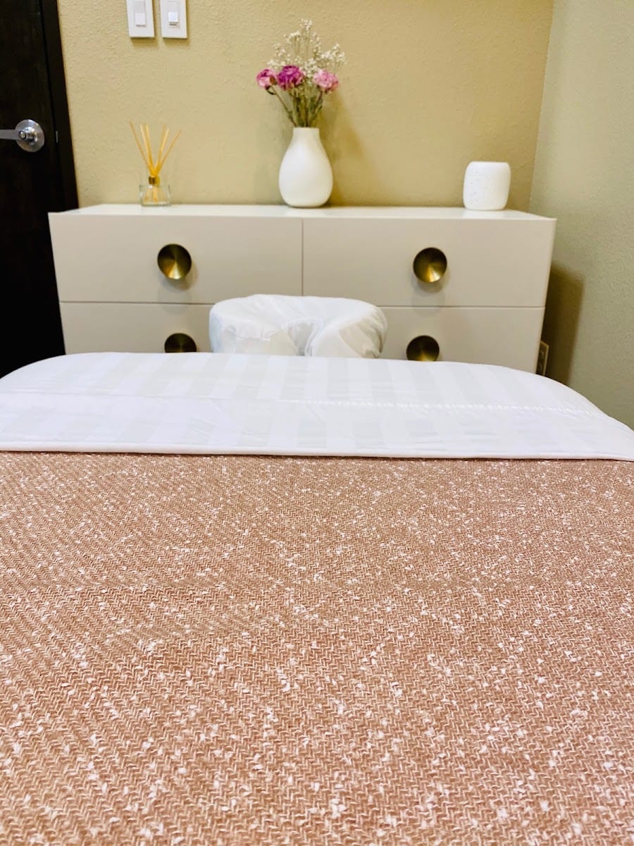 Massage Elegance