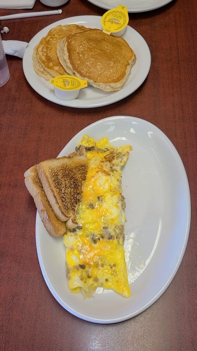 George's Restaurant, photo 3