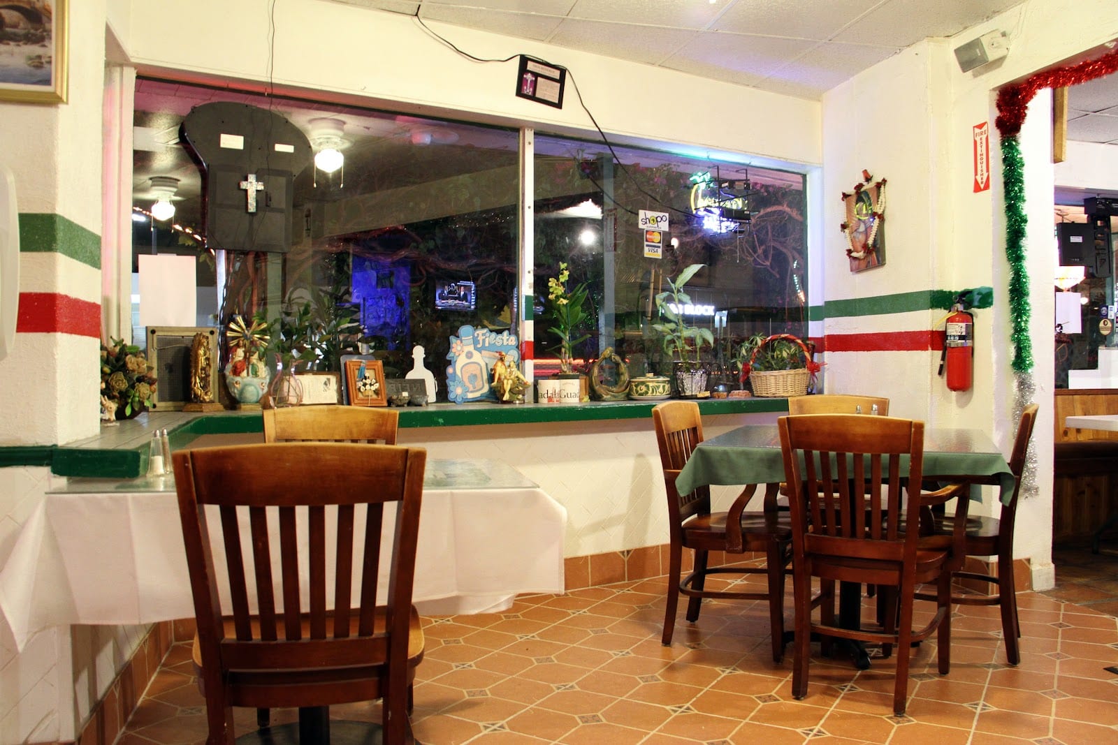 Los Garcia's, photo 2