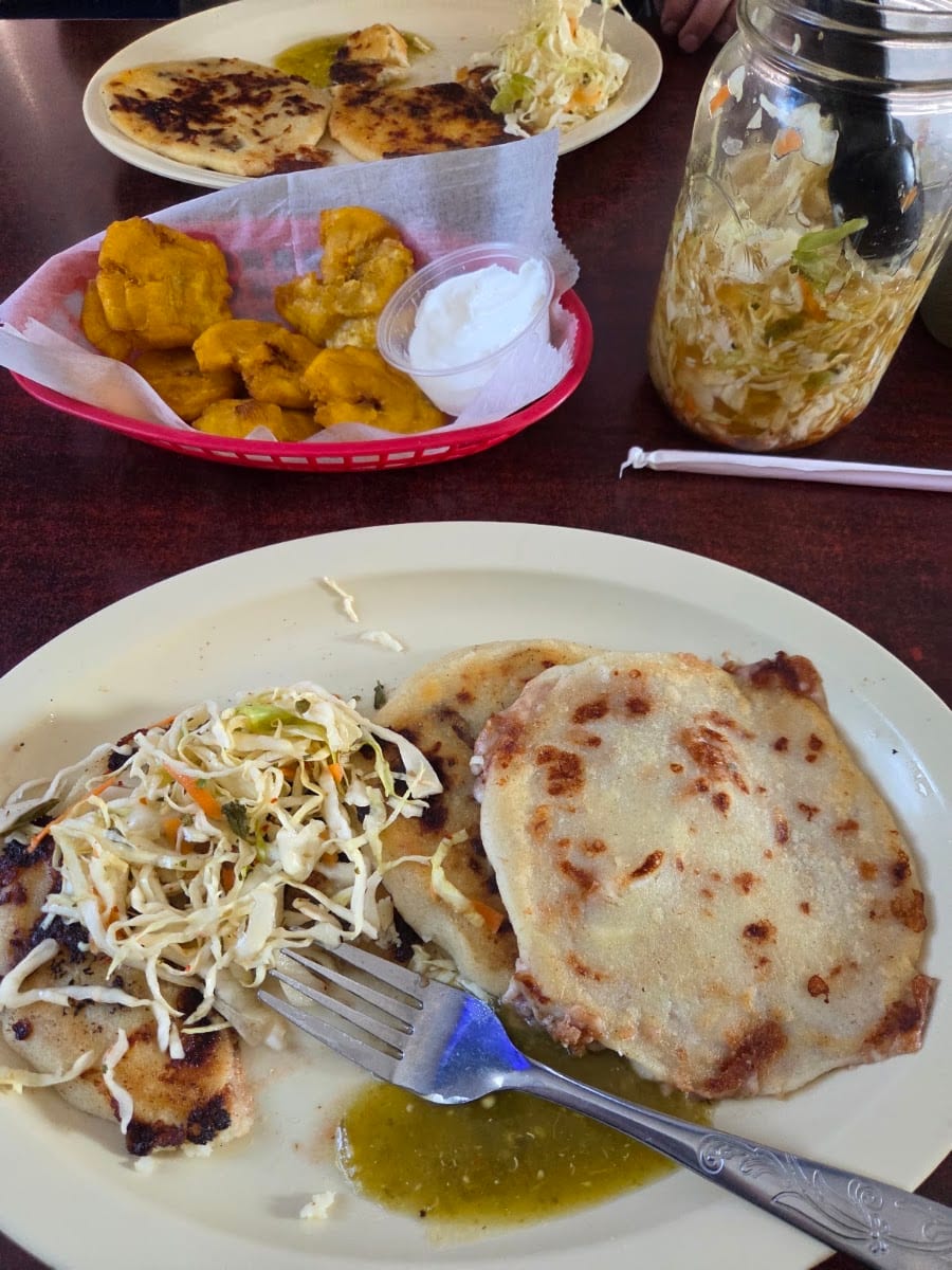 El Rinconcito Pupuseria, photo 3