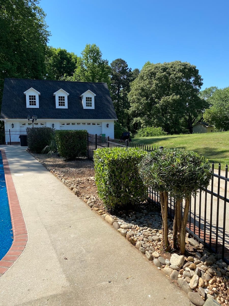 Carolina Lawn Solutions LLC