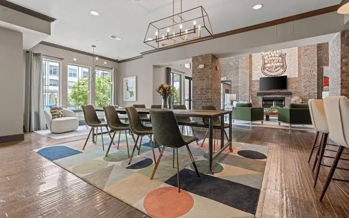 Landing | Amazing 2BD, Courtyard, Gym, photo 3