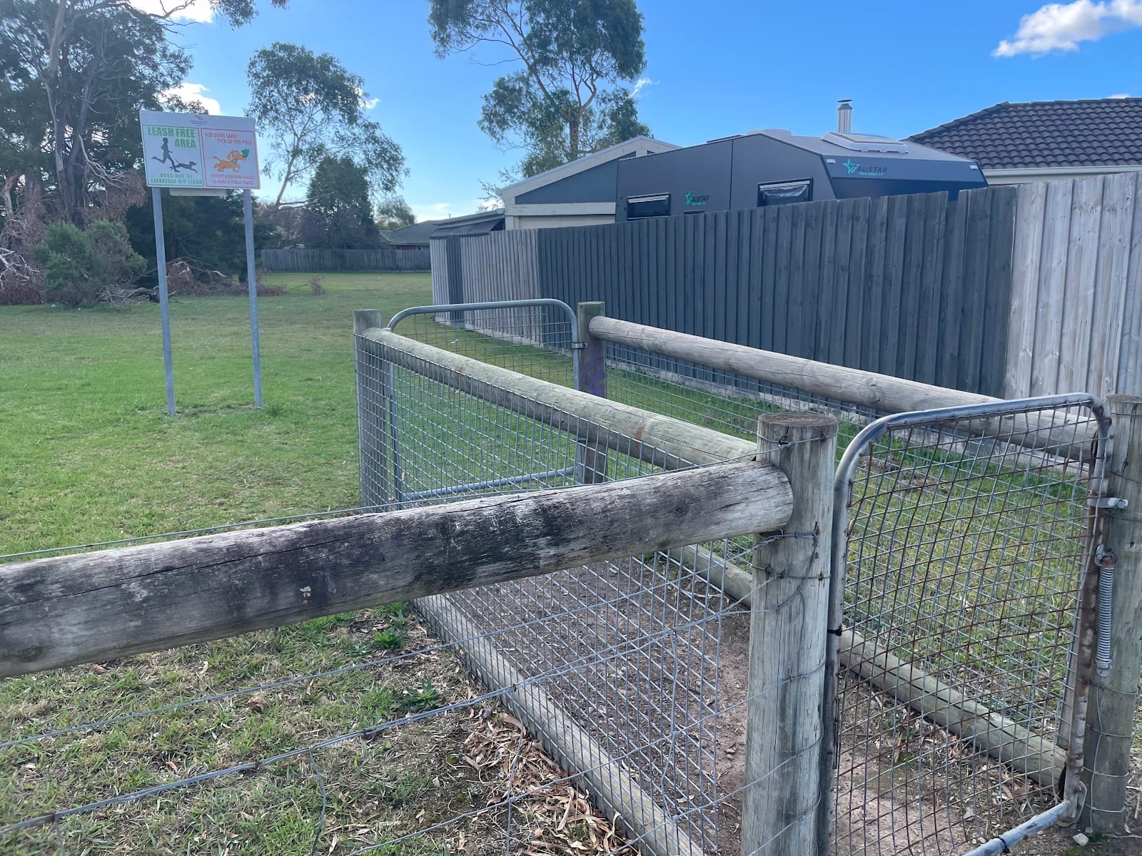 Cypress-Samuel Reserve Fenced Dog Park