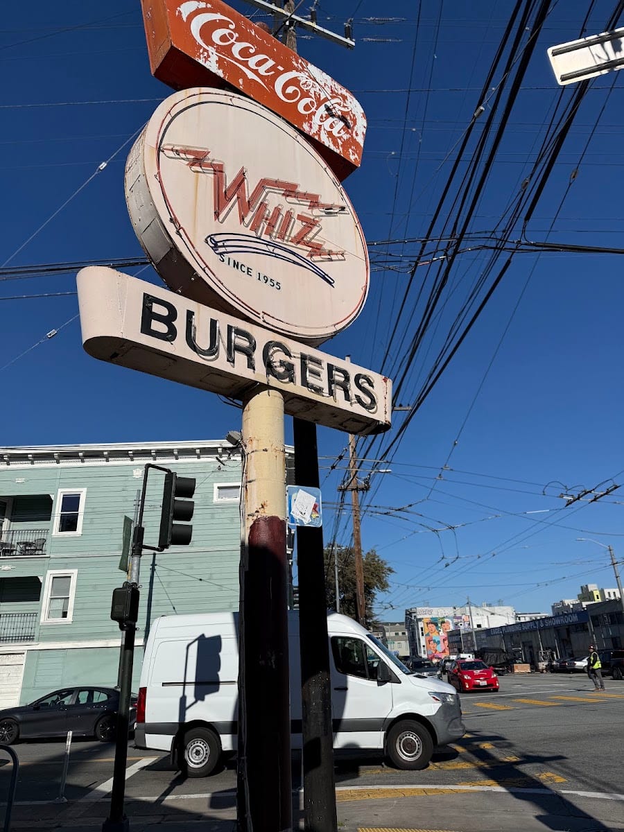 Whiz Burgers Drive-In, photo 3