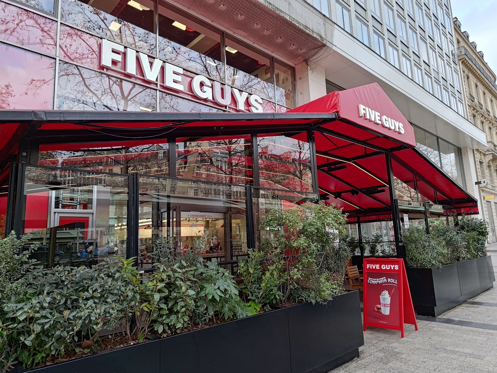 Five Guys Burgers and Fries Champs-Élysées, photo 2