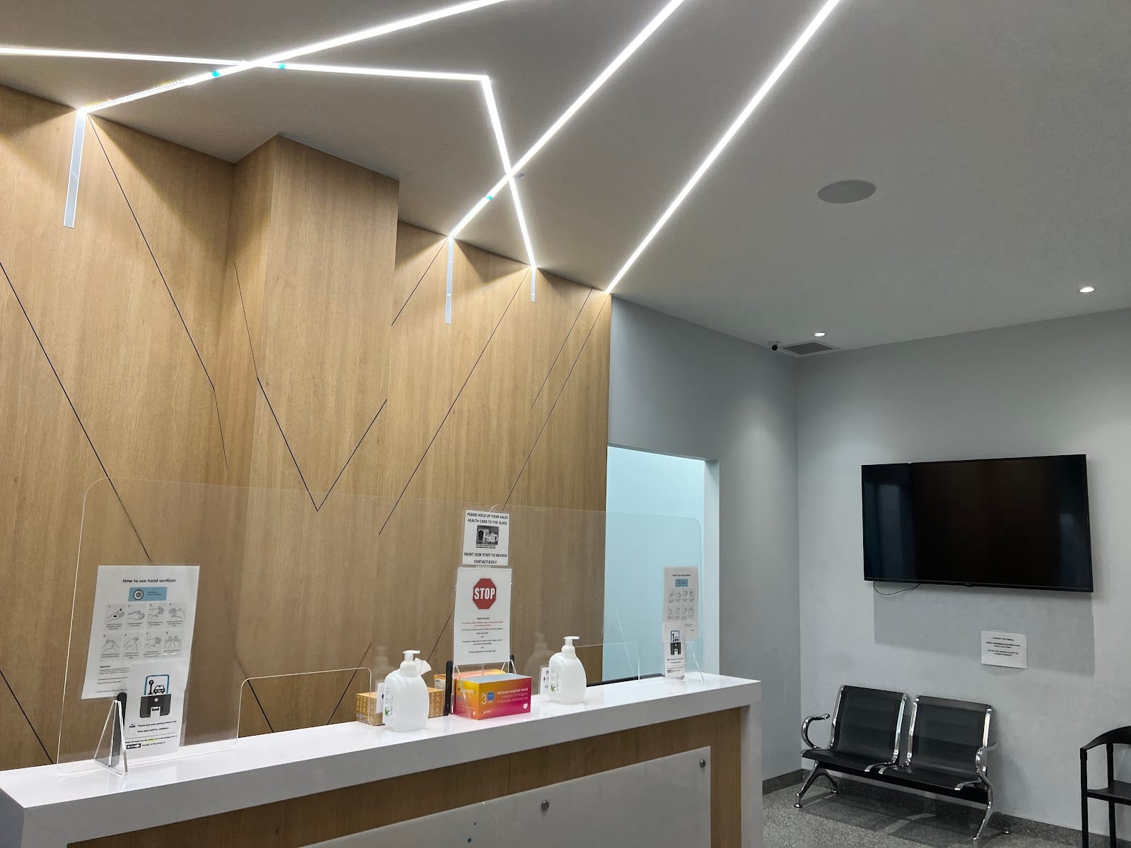 West Mall Sport & Spine Clinic, photo 2