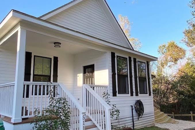 Brenham Bungalow, photo 4