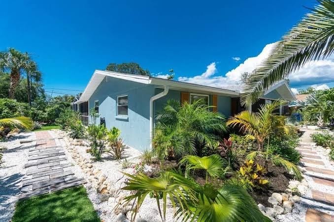 South Venice Home-Close to Beach, Downtown Venice, Wellen Park, and Legacy Trail, photo 2