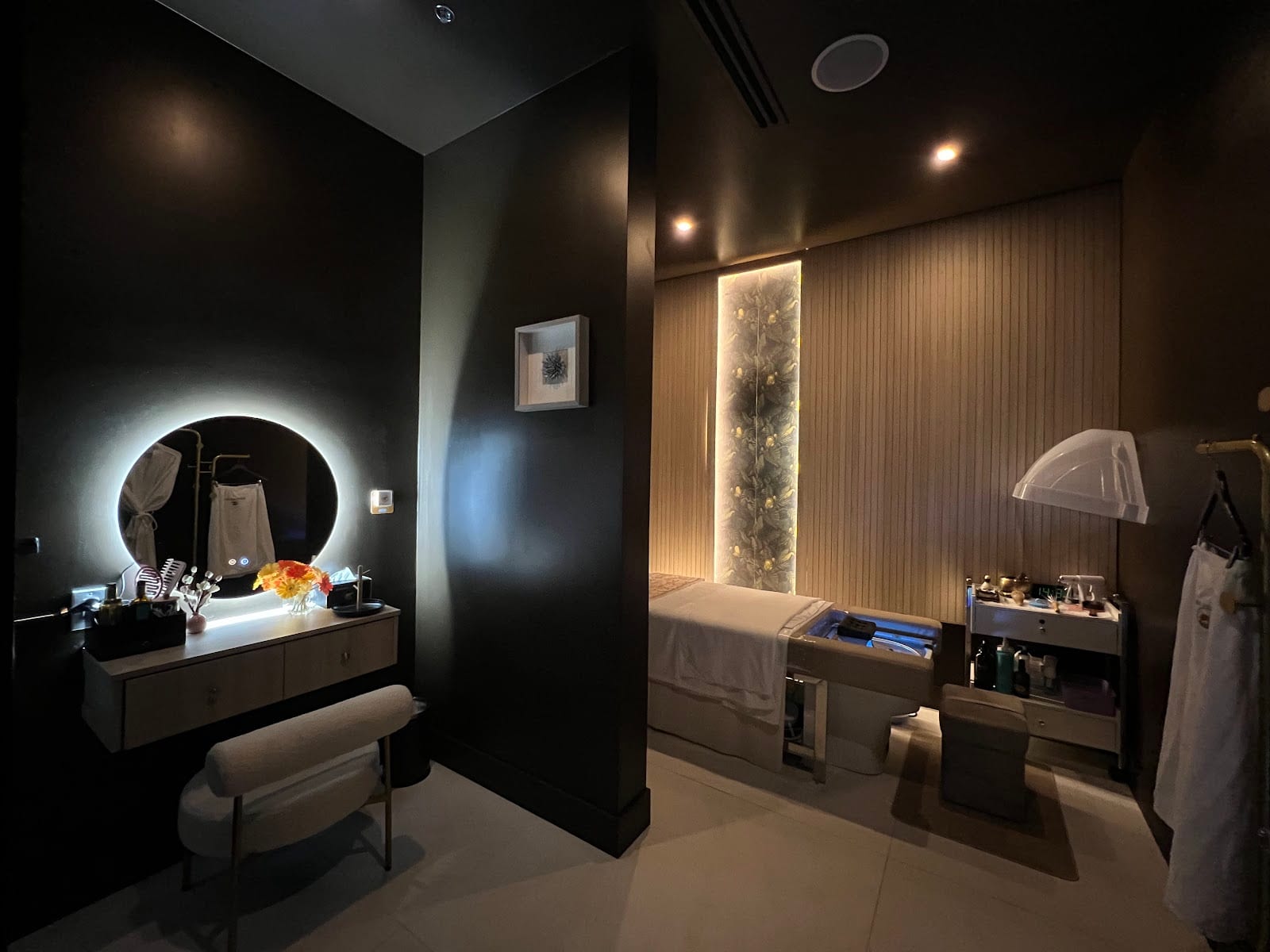 Sawadee Aqua Spa-Massage and Waterfall Scalp Spa in Scottsdale