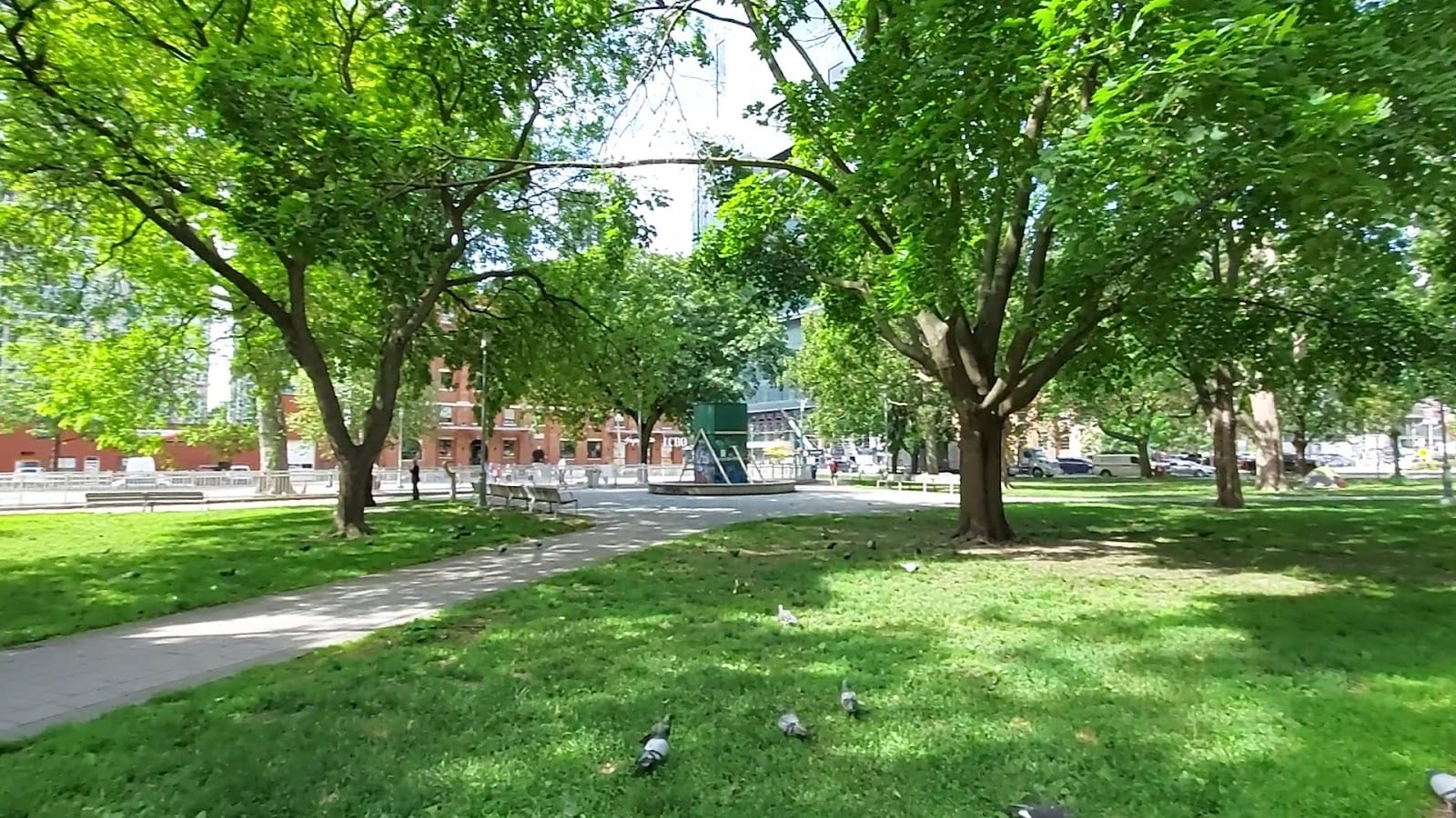 Clarence Square, photo 2