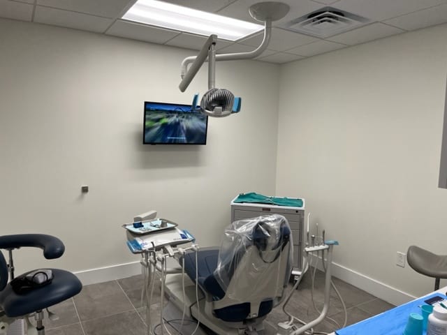 Venice Periodontics and Implant Dentistry - Lisa A. Turner D.D.S., M.S.D.