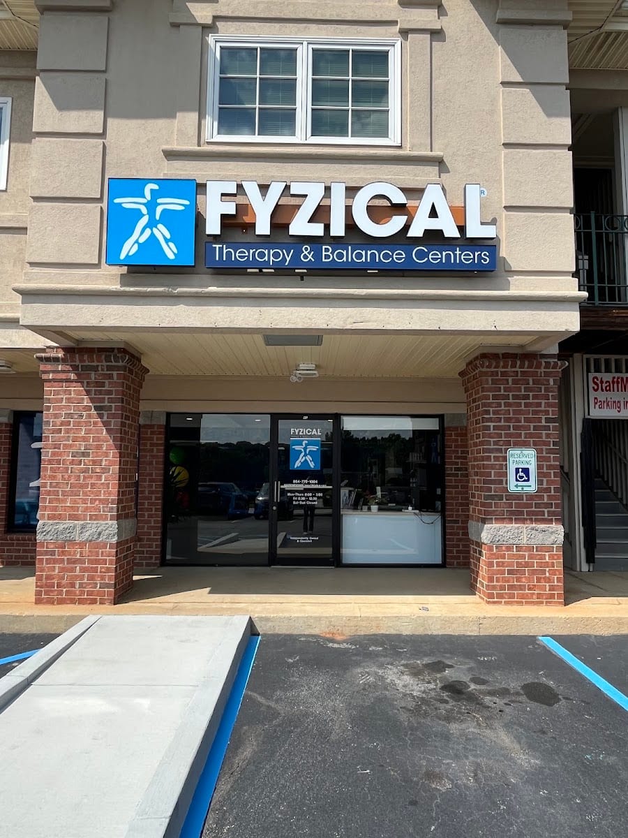 FYZICAL Therapy & Balance Centers - Northlake