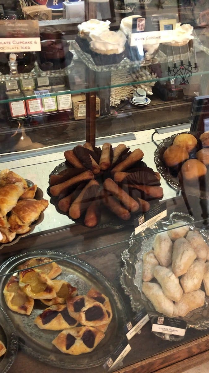 Cuban Dulceria International Bakery, photo 2