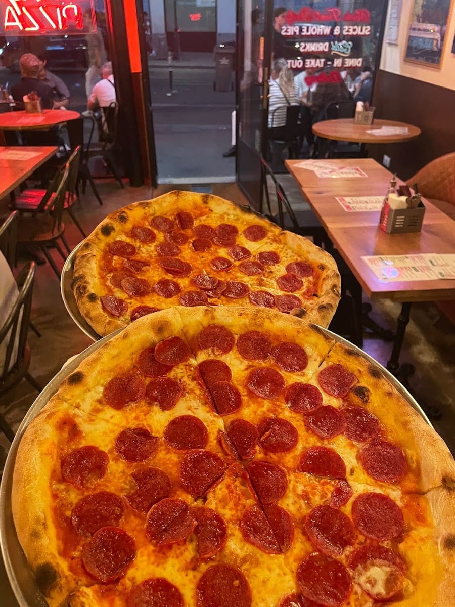Sonny’s pizza SSD Paris 02, photo 4
