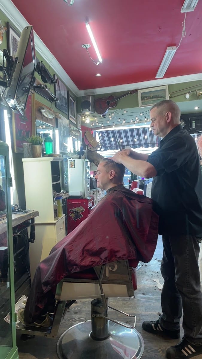 Rod, Gun & Barbers, photo 3
