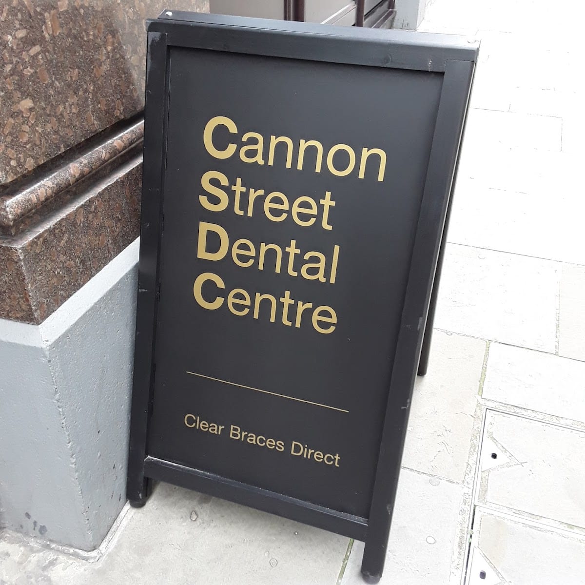 Cannon Street Dental & Implant Centre, photo 3
