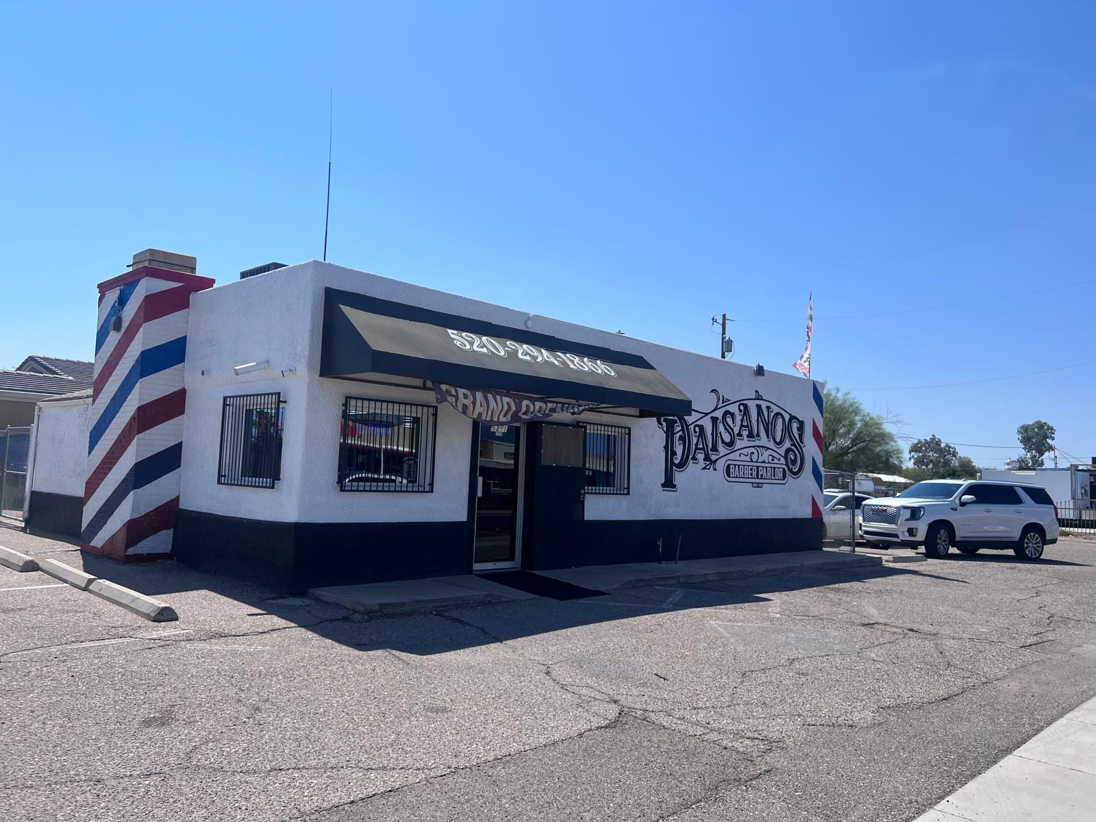 Paisanos Barber Parlor, photo 2