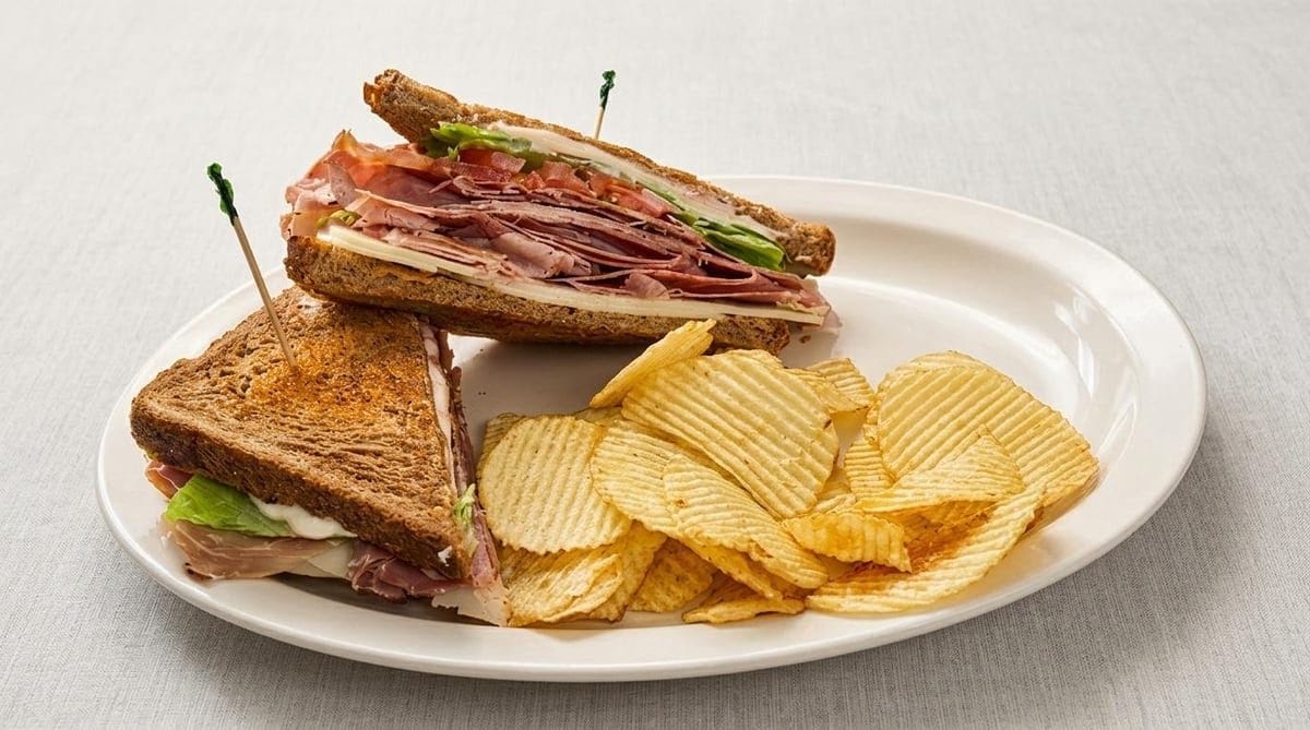 Danny's Deli Restaurant, photo 2