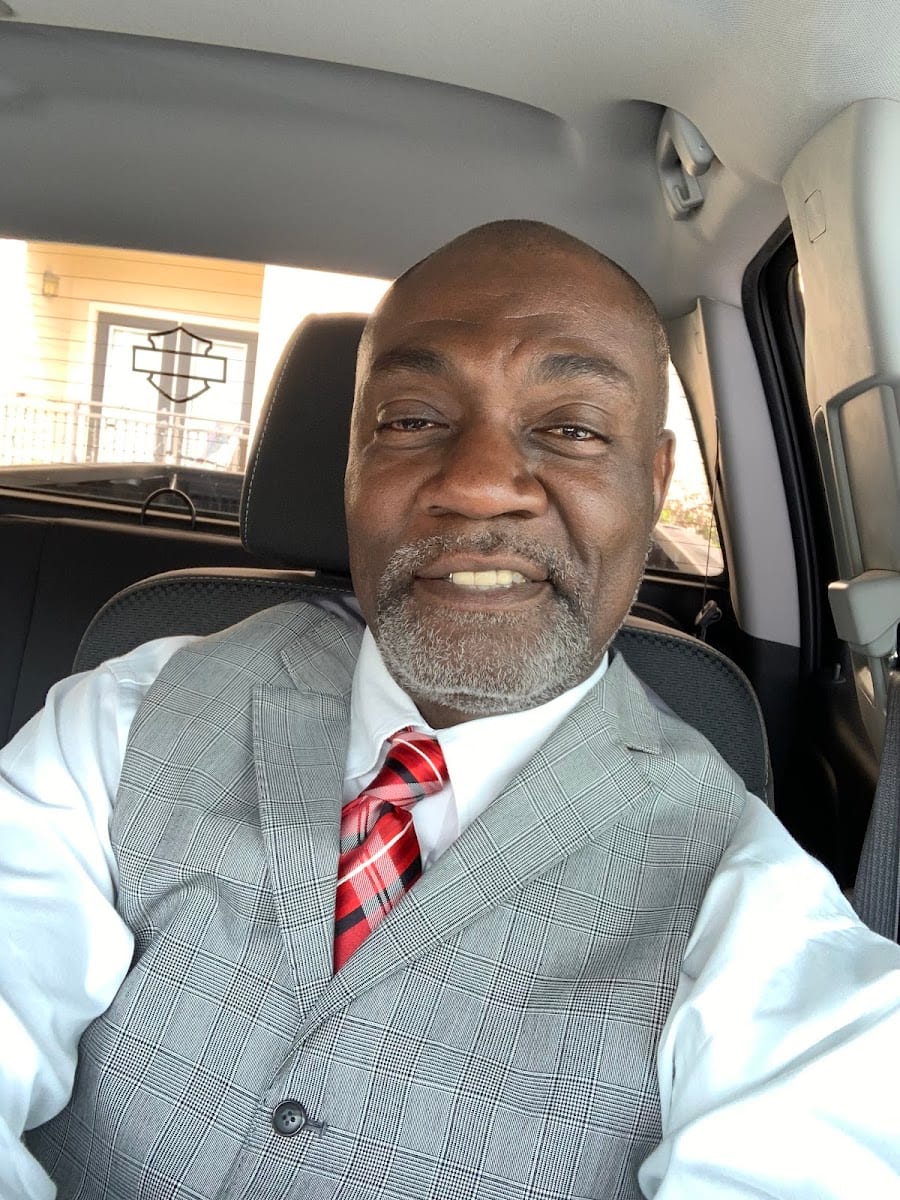 Willie B. Magdamo, Jr, MD