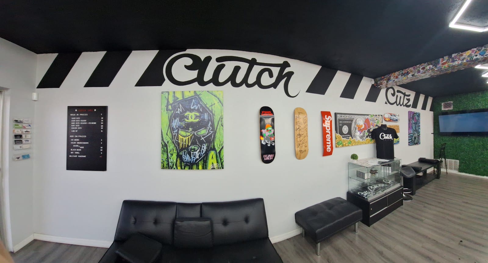 Clutch Cutz Barbershop, photo 4