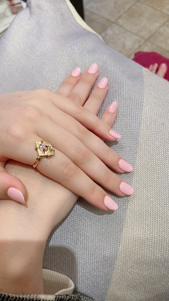 Deluxe Lavender Nail Spa