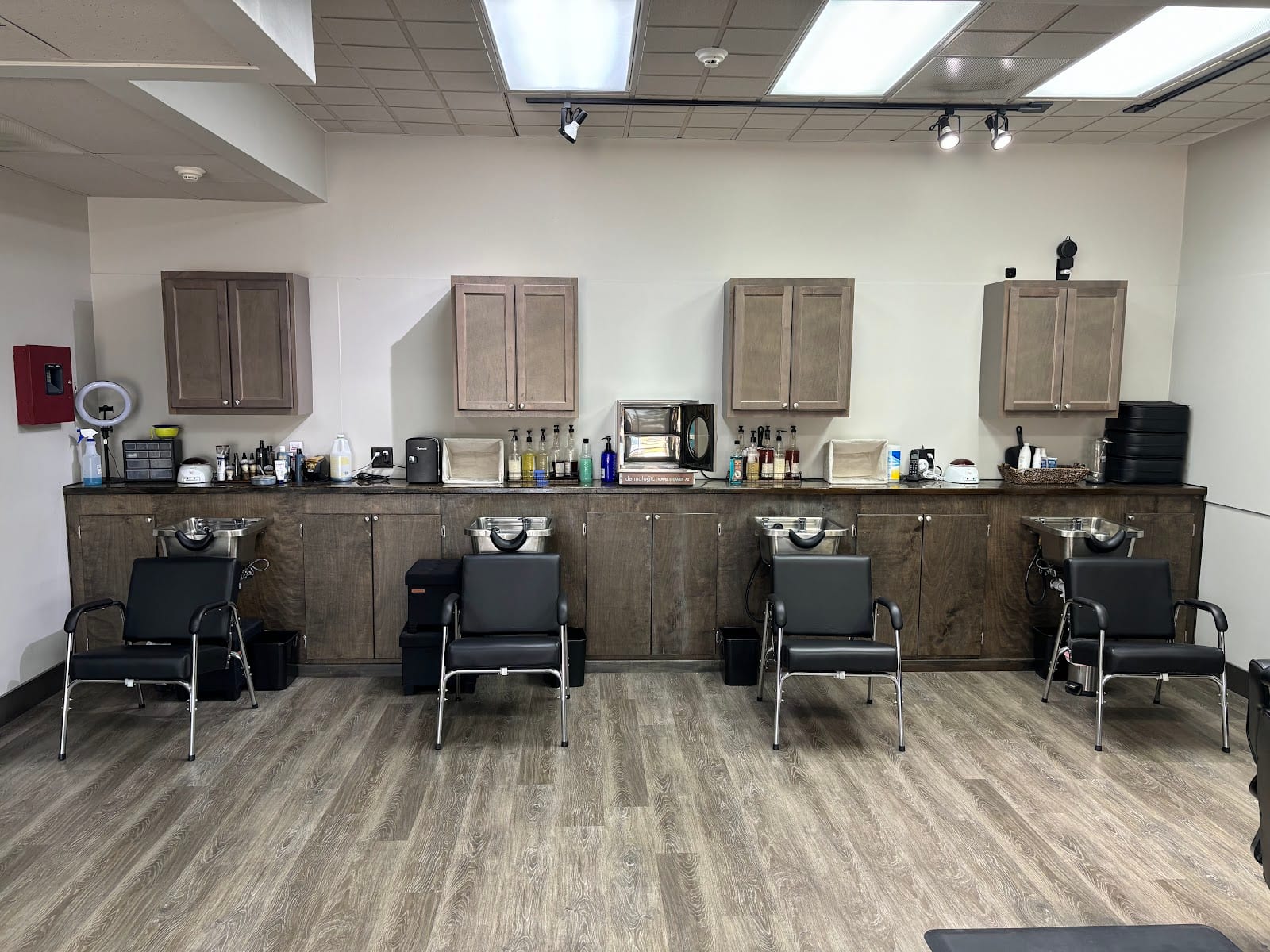 Just 4 Him Men's Haircuts of Beaumont