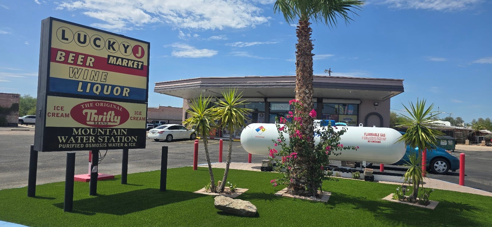 Lucky J Market