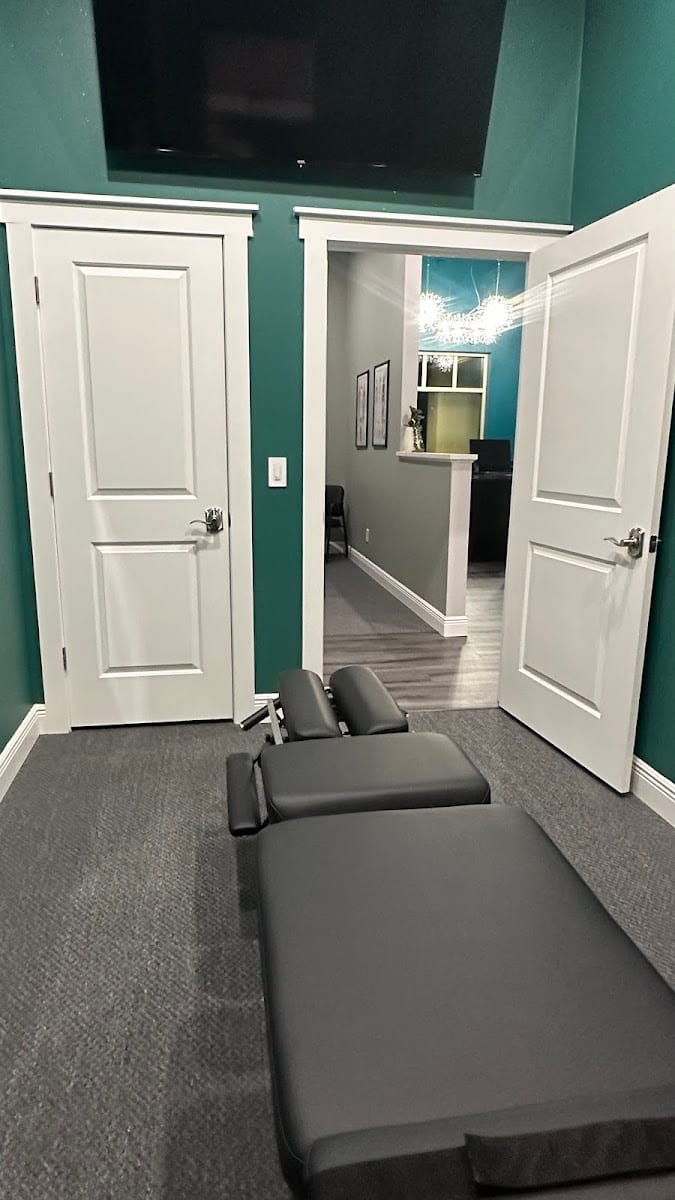 Adjust Your Life Chiropractic Sarasota