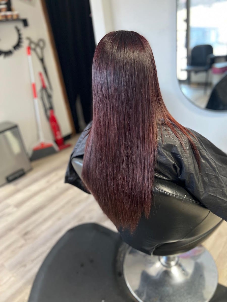 Chulis Salon