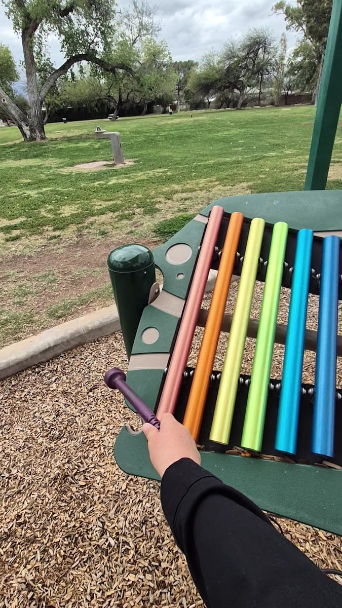 Linden Park, photo 2