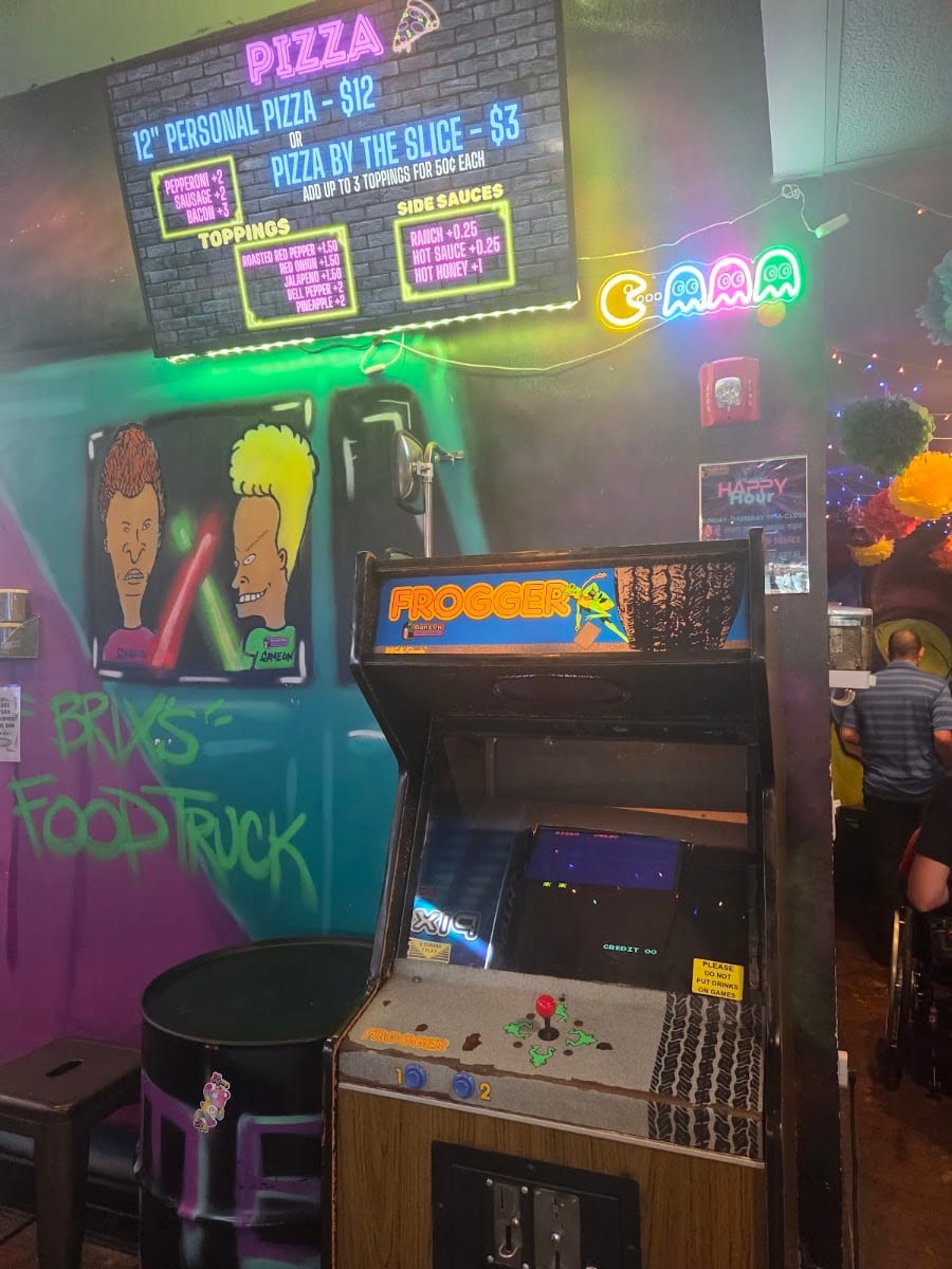 GameOn bar+arcade, photo 3