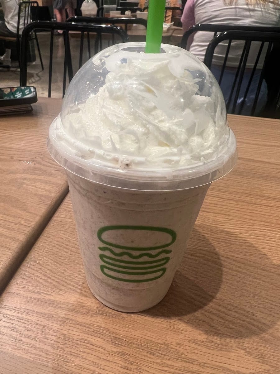 Shake Shack Highland Village, photo 3