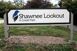 Shawnee Lookout Autumn Hike | Tri-State Outdoors